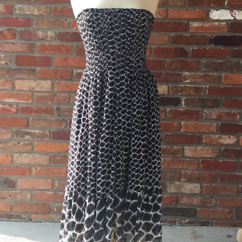 White House Black Market 2 Brown Strapless Dress
